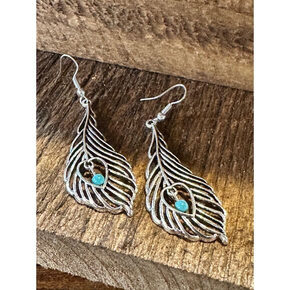 Boho Vintage Chic Southwestern Feather Dangle Wire Earrings, Silver Plated, Gif - Picture 6 of 10